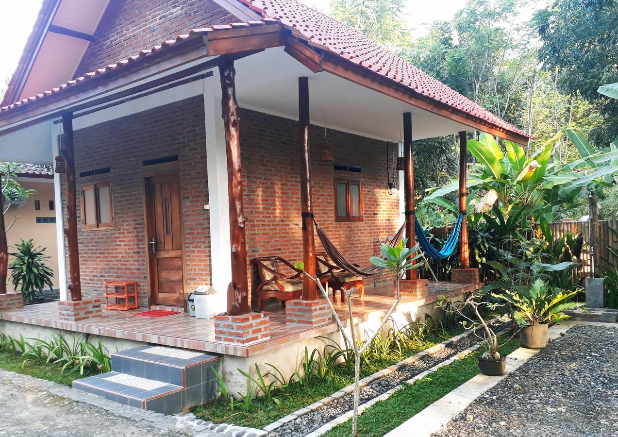 Ragha Homestay Batukaras